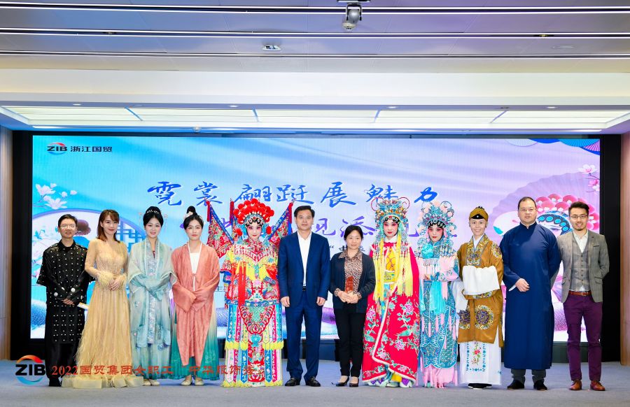 1648893604241139bzOJ.jpg 颁奖.jpg