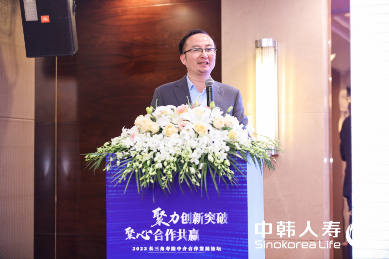16813570934569438iFD.jpg 3-许闲.jpg